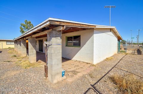 A home in Eloy