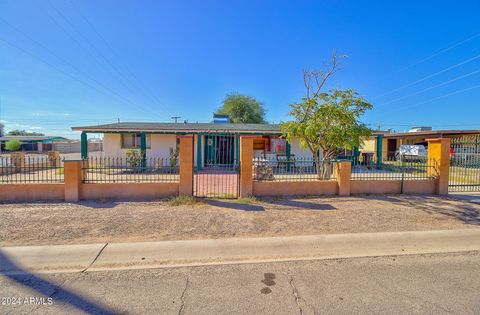 A home in Eloy