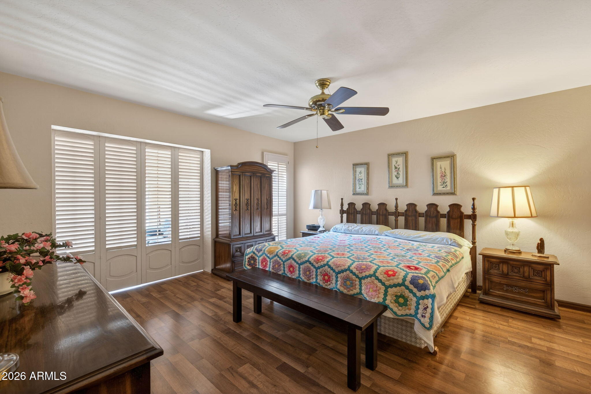6501 N LA PALOMA ESTE --