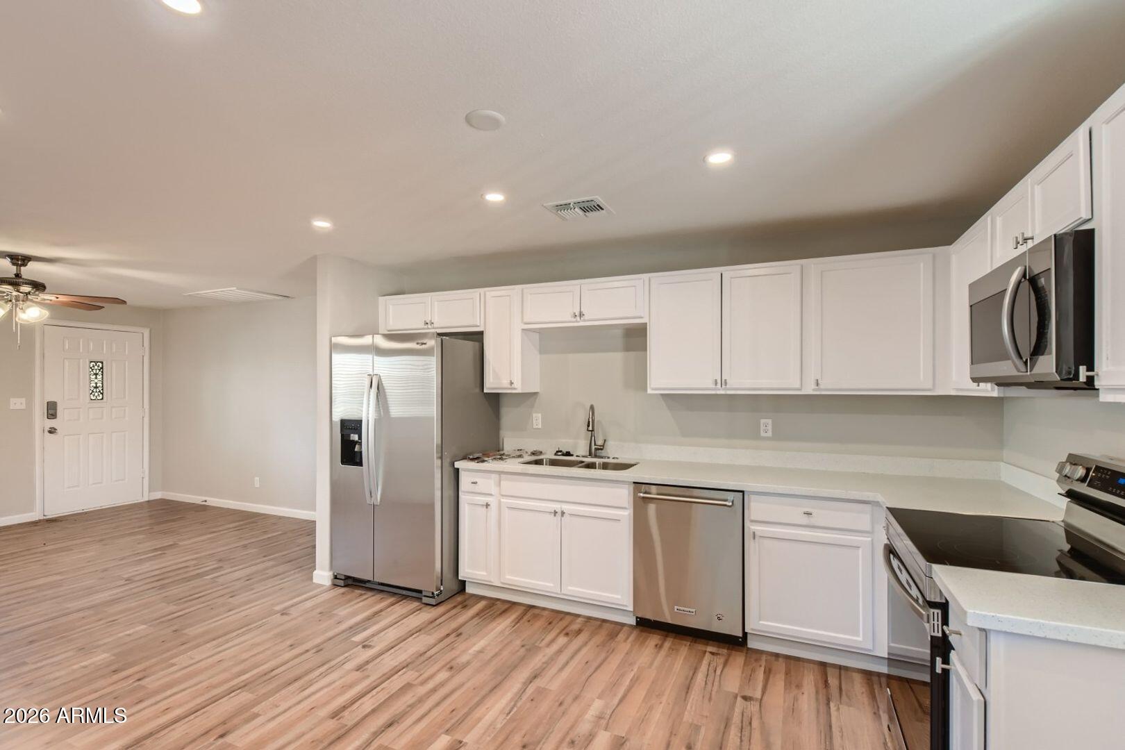 3429 E BLANCHE Drive