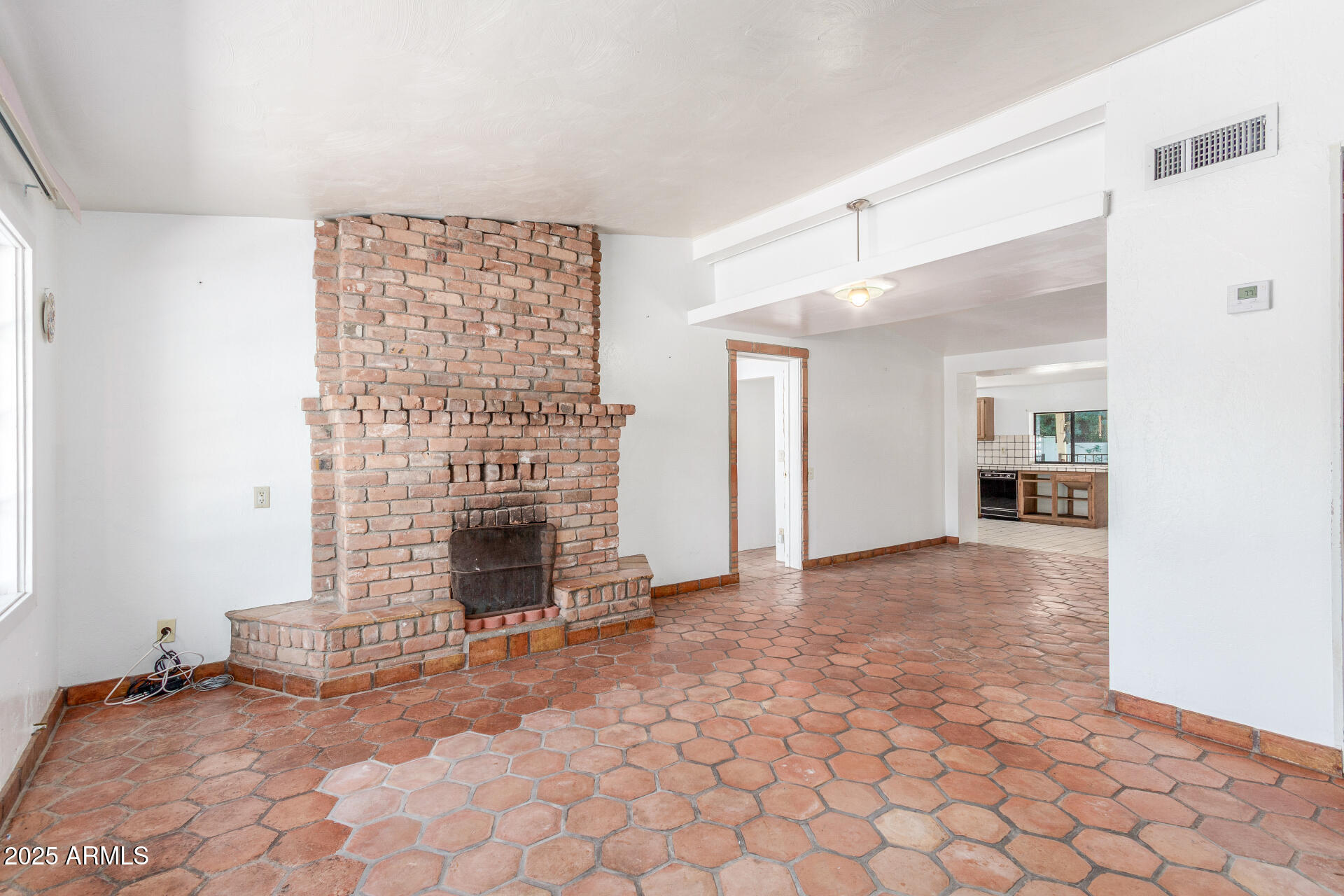 38414 N HAZELWOOD Circle