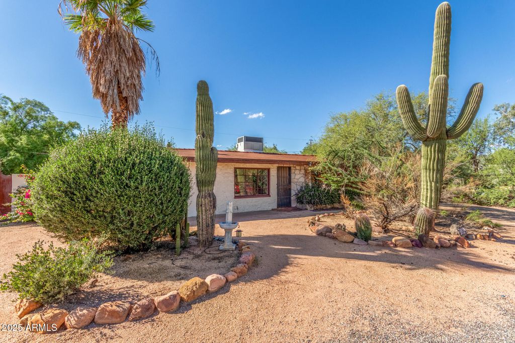 Photo of 38414 N Hazelwood Circle, Cave Creek, AZ 85331 (MLS # 6933380)