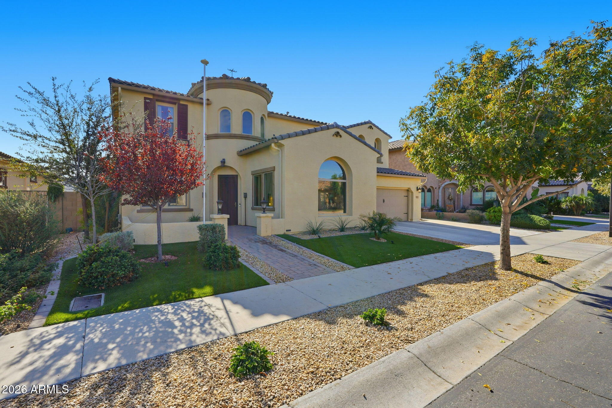 22933 E SILVER CREEK Lane