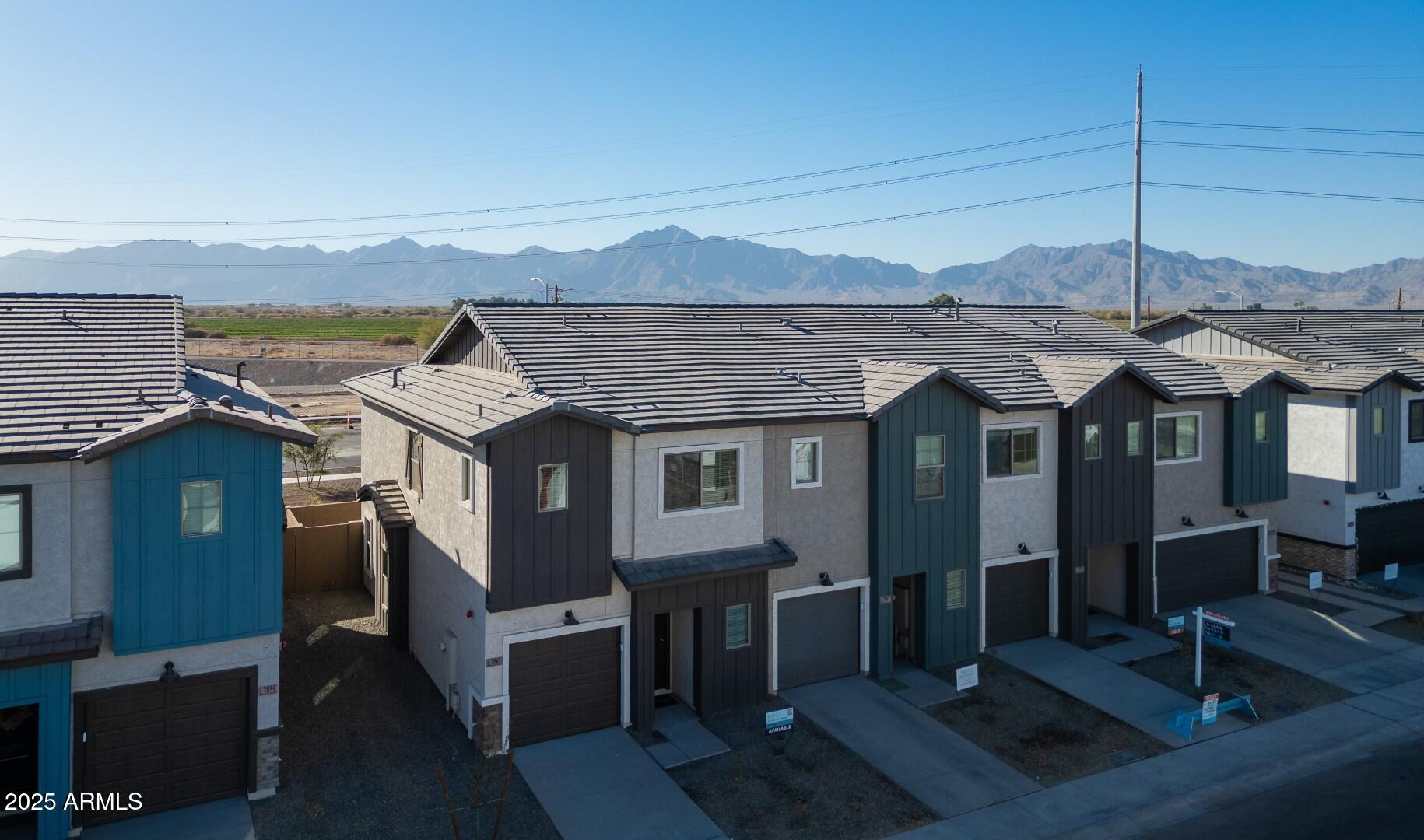 7563 W Donner Drive