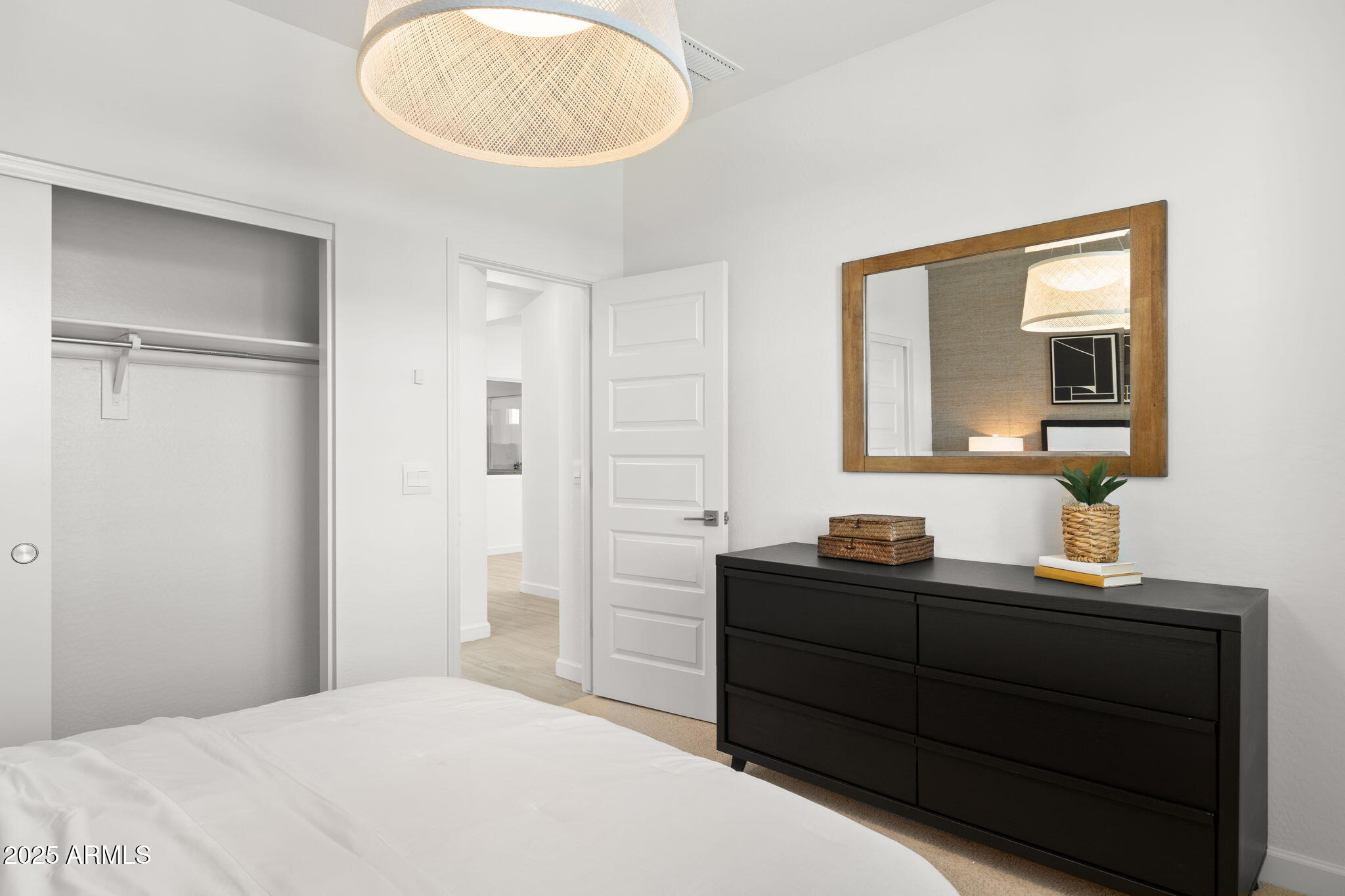 6952 W BUCKHORN Trail