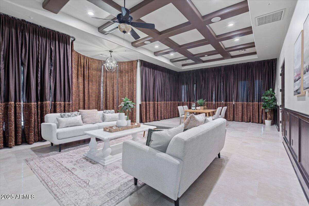 LAS SENDAS - Residential