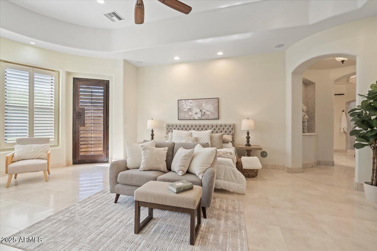 LAS SENDAS - Residential