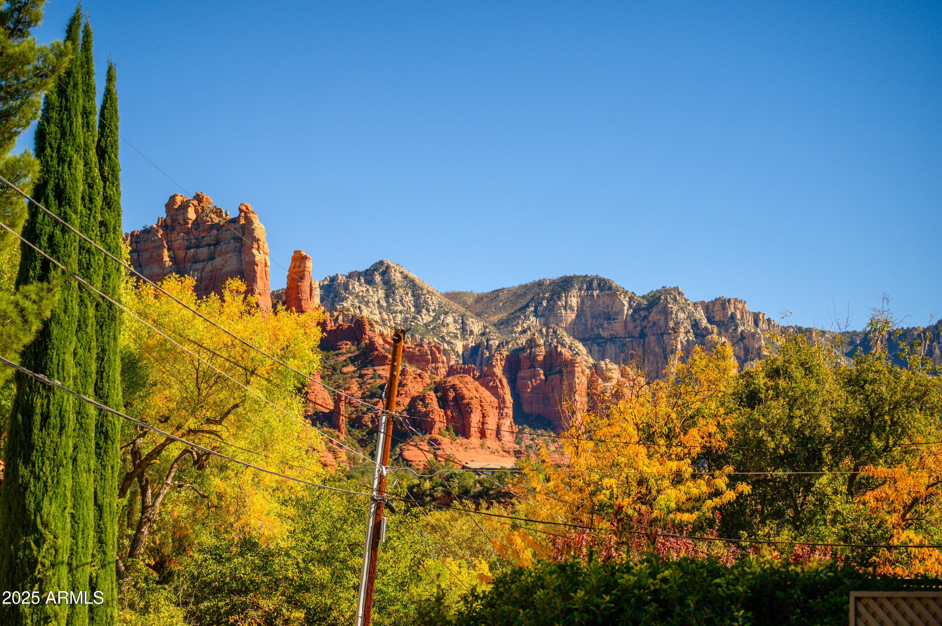 08.02 - SIERRA VISTA-MOUNTAIN VILLAS-CHIMNEY FLATS-ORCHARDS-HARTS V- JUNIPER HILLS - BRADLEY YAVAP - Residential