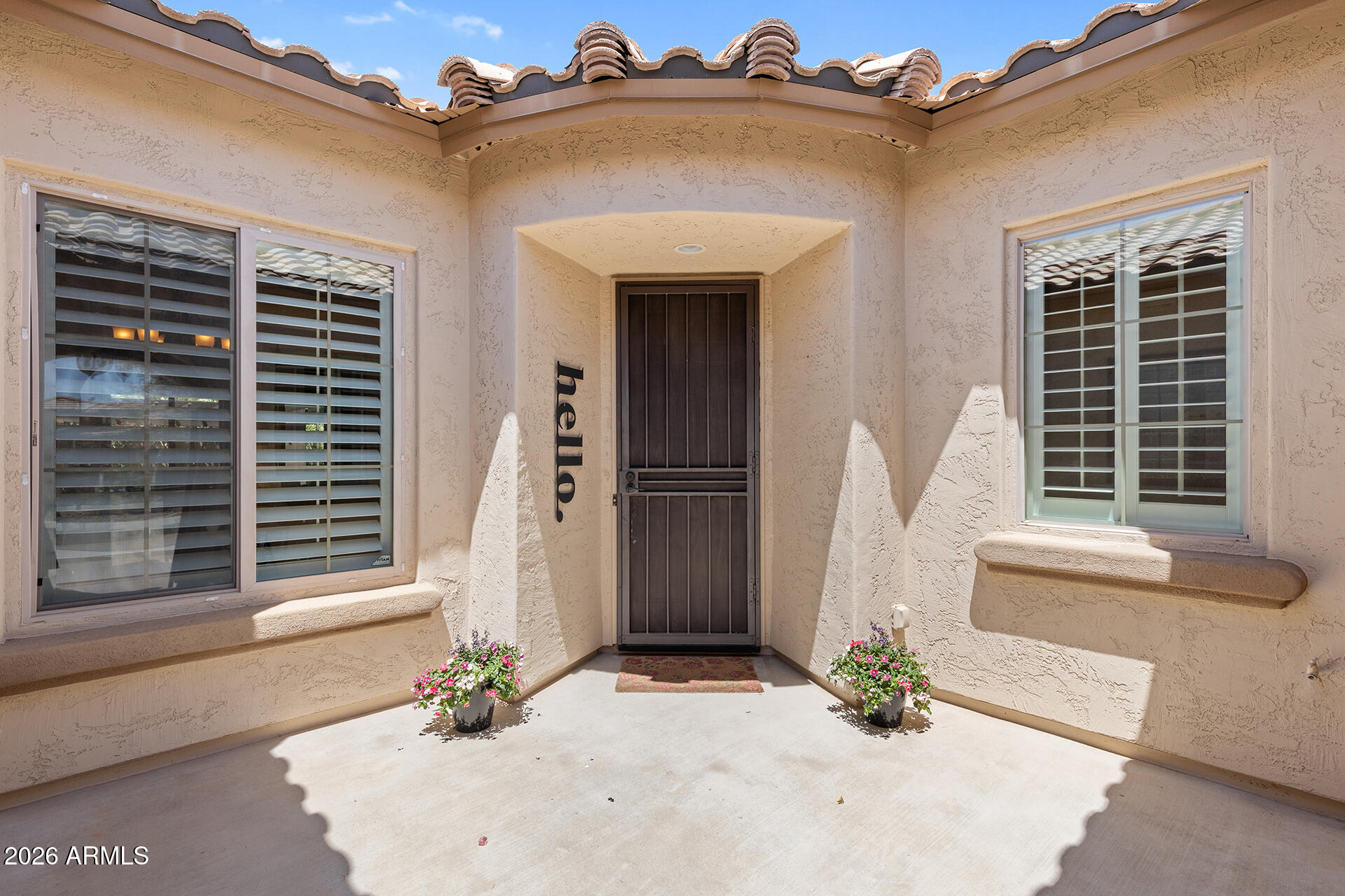 5530 W DESPERADO Way