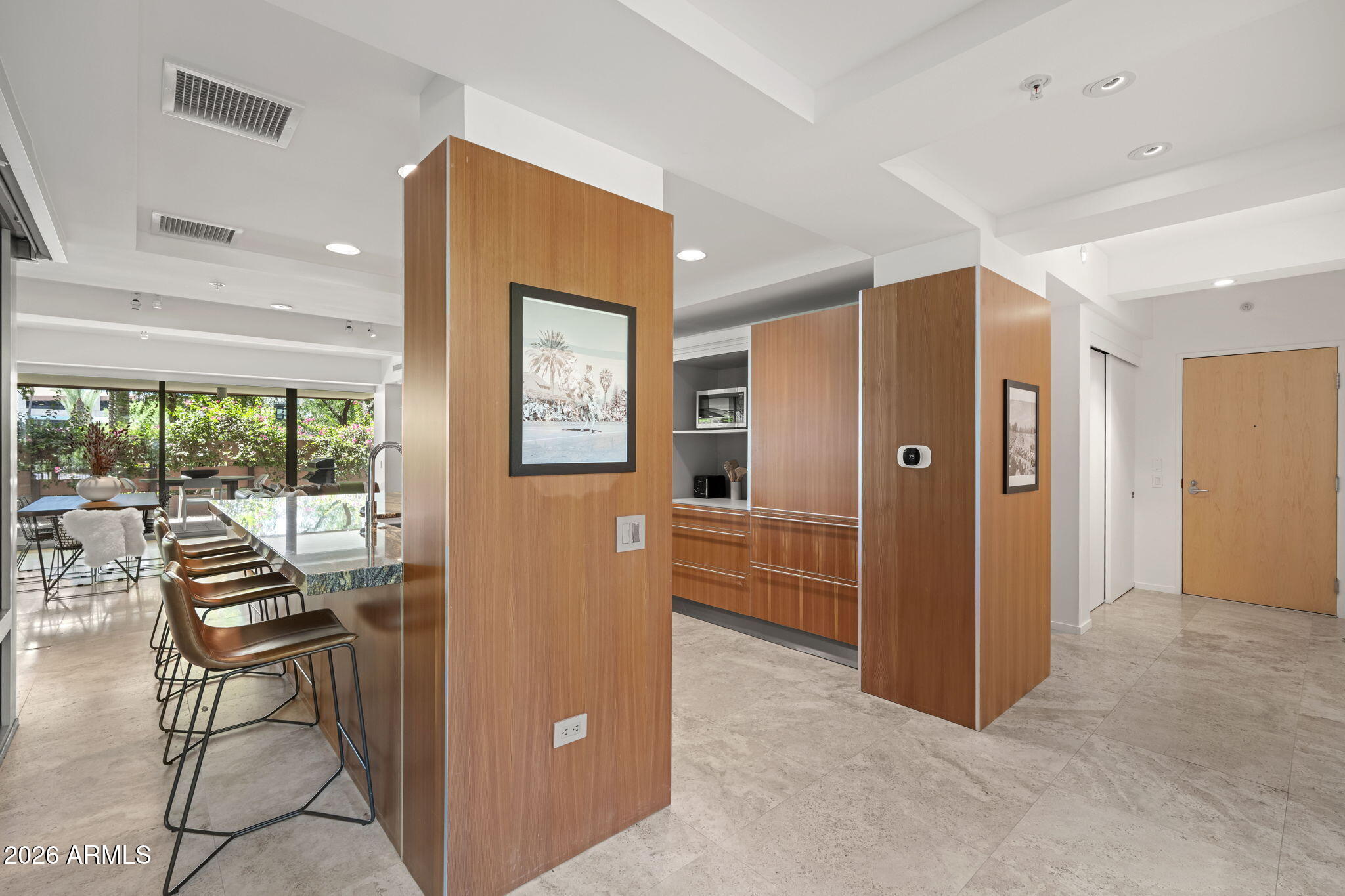 7127 E RANCHO VISTA Drive 1006