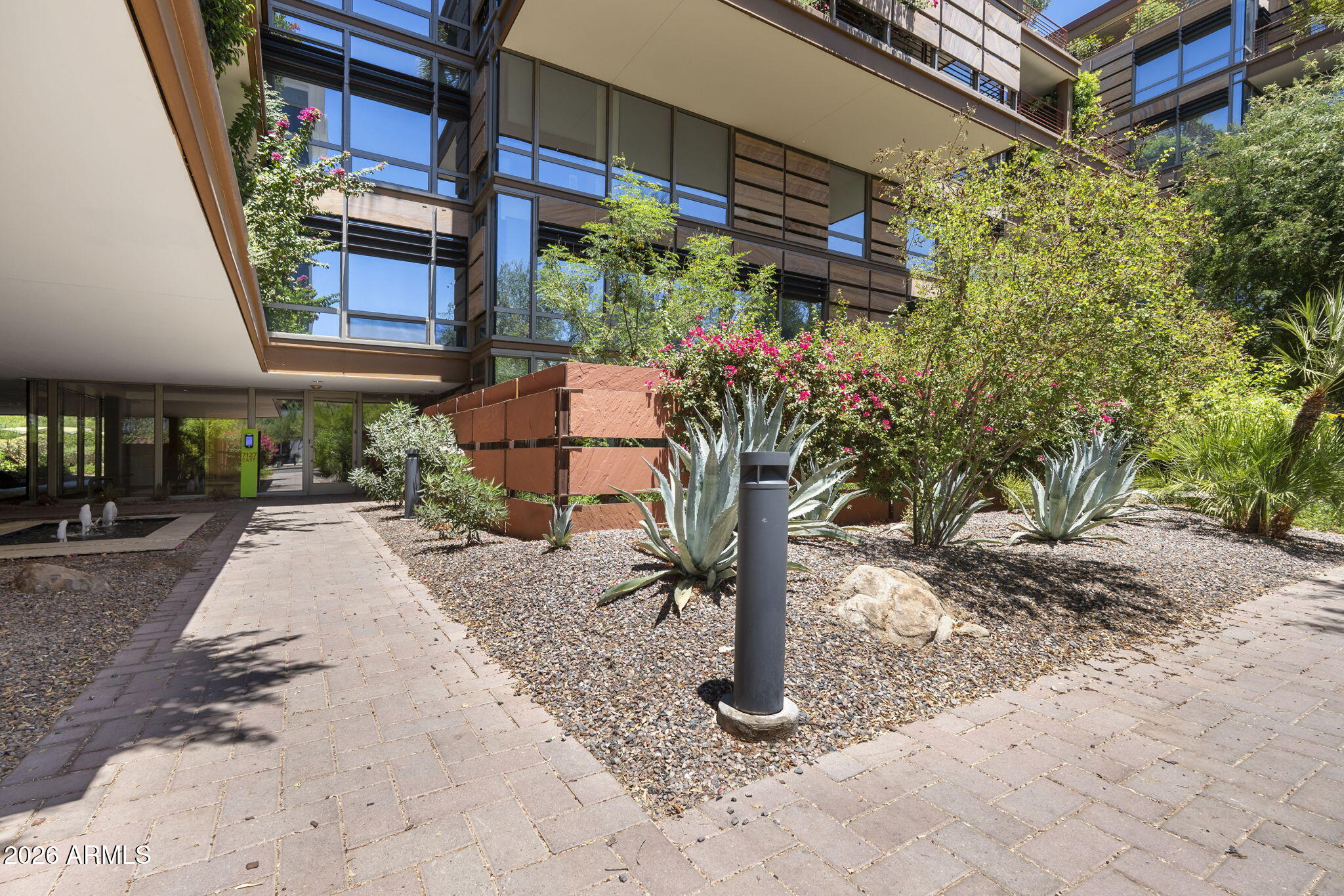 7127 E RANCHO VISTA Drive 1006