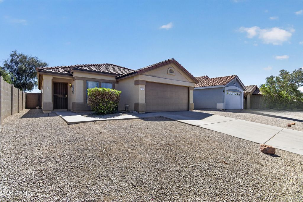 Photo of 2227 S Palo Verde Drive, Apache Junction, AZ 85120 (MLS # 7002417)