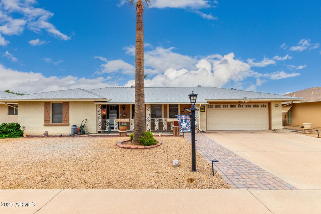 Photo of 9517 W Indian Hills Drive, Sun City, AZ 85351 (MLS # 6931902)