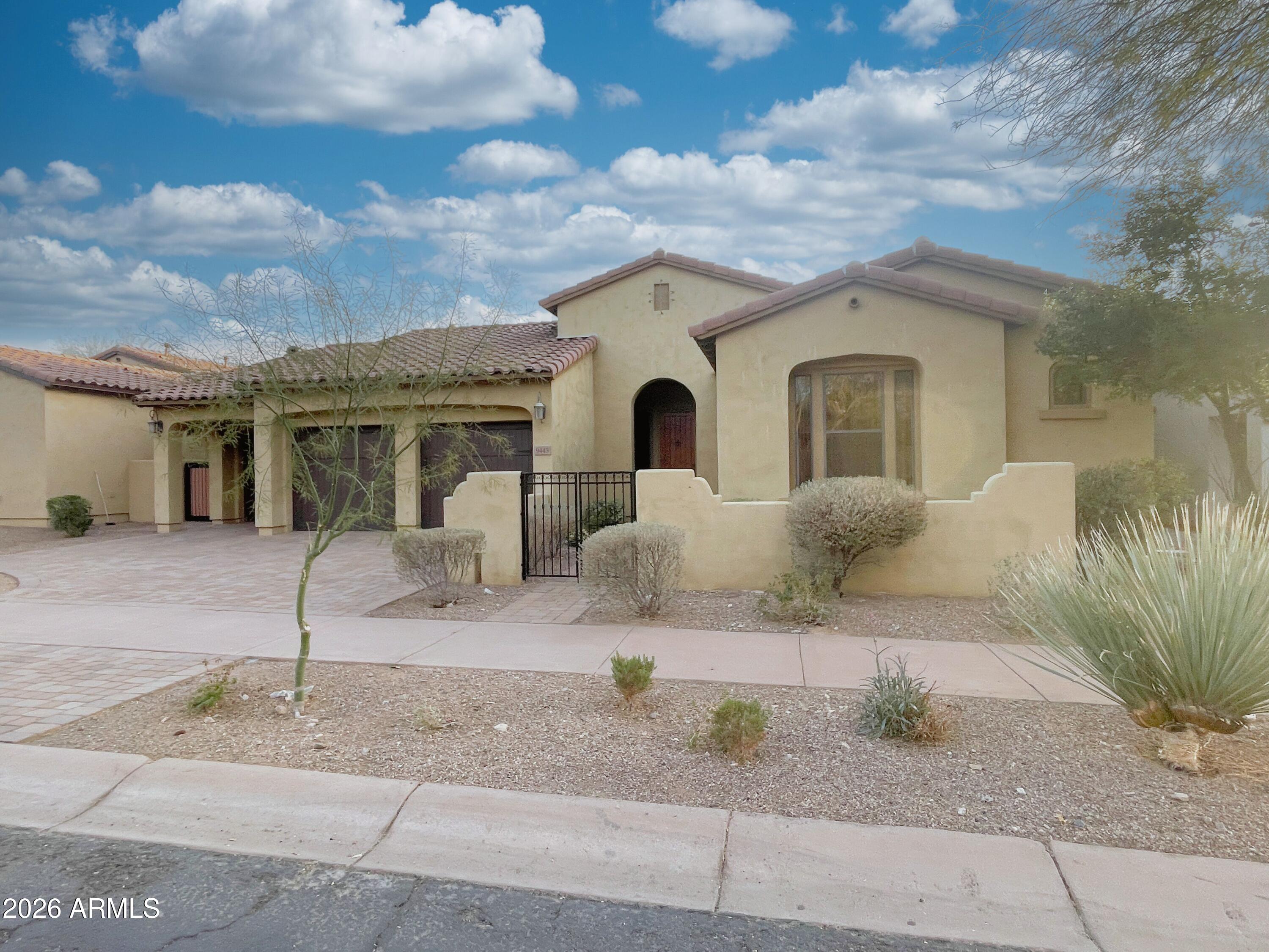 9443 E Ironwood Bend
