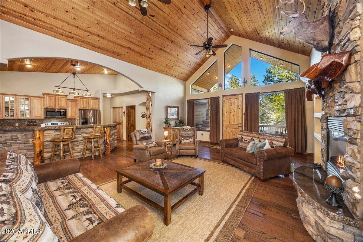 5400 MOUNTAIN GATE Circle 57