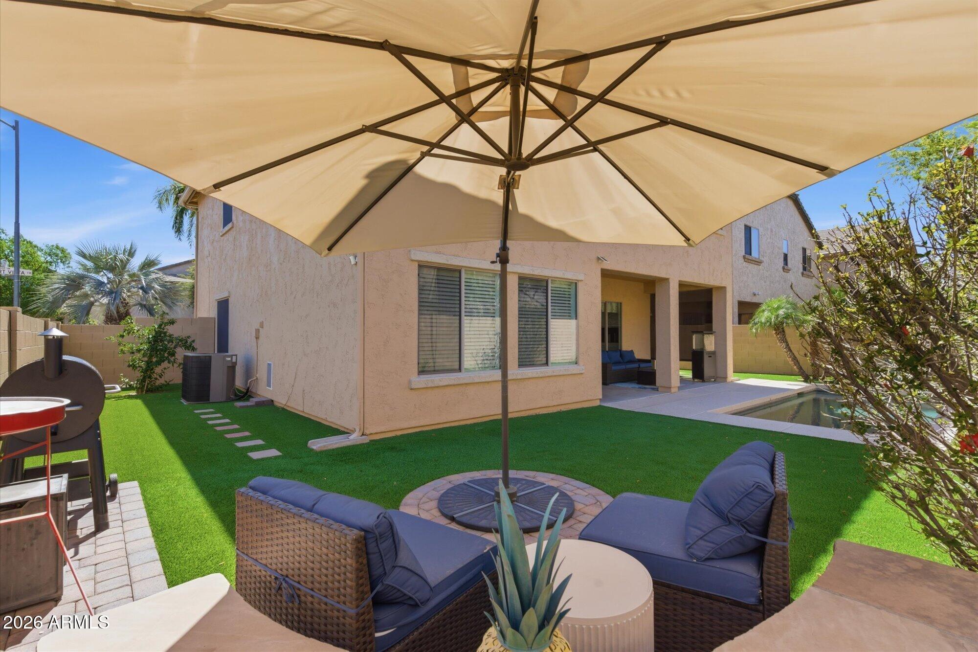 2518 W DESERT VISTA Trail