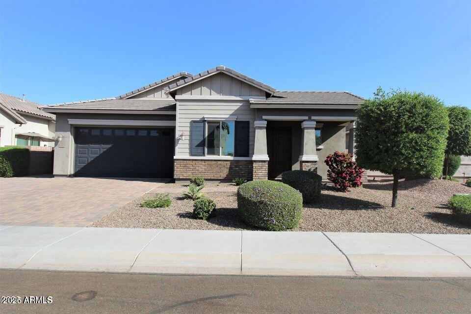 480 E TORREY PINES Place