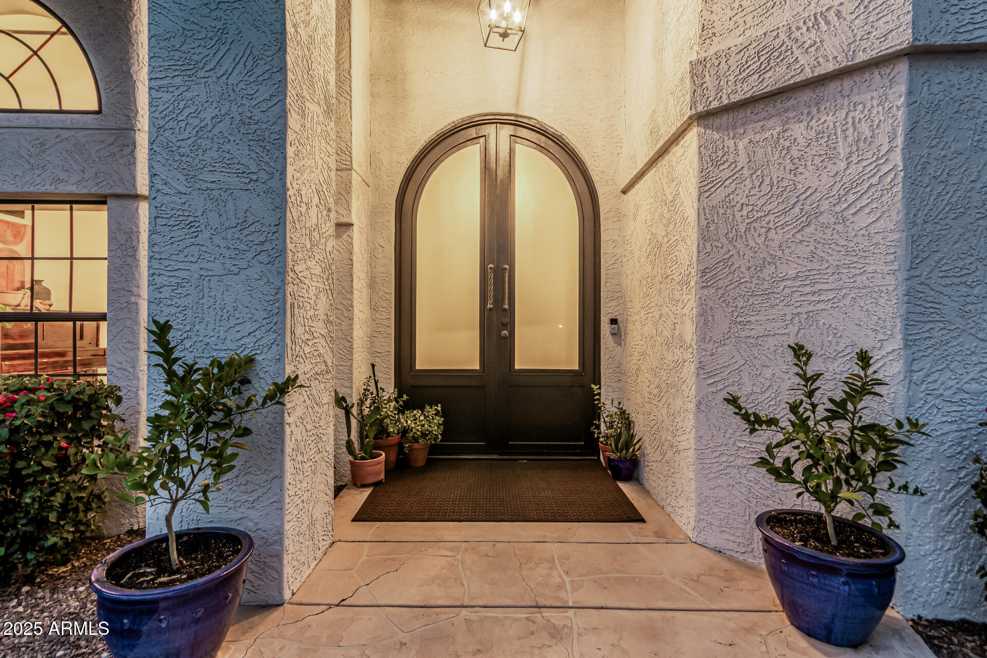 5602 W ALAMEDA Road
