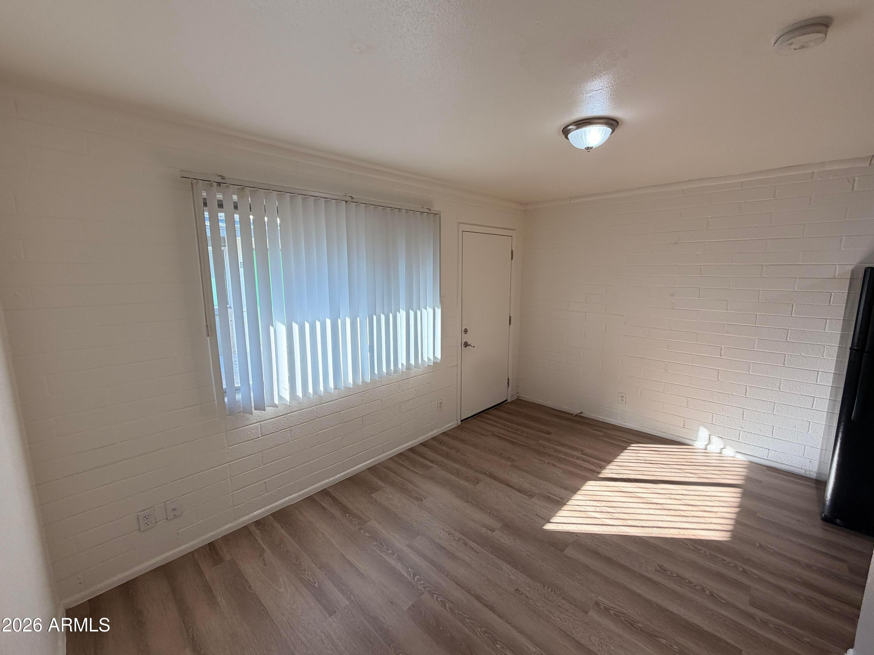 6802 W Glendale Avenue Unit 7