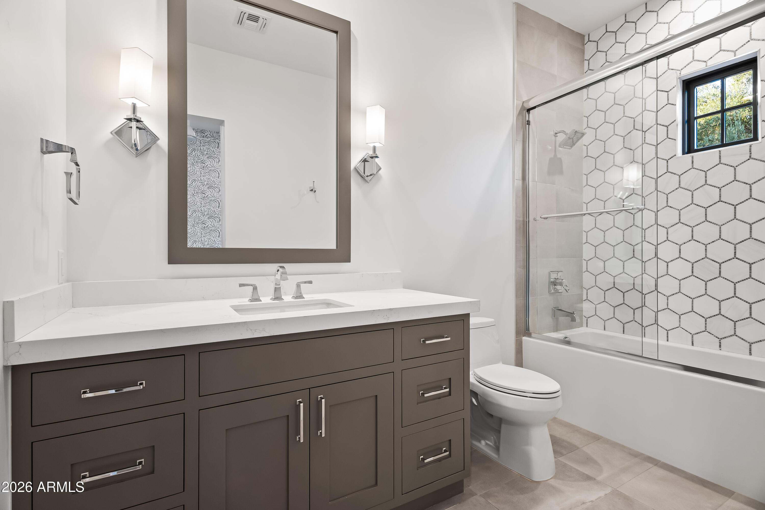 DOUBLE TREE ACRES 2 LOTS 19 THRU 33 - Residential
