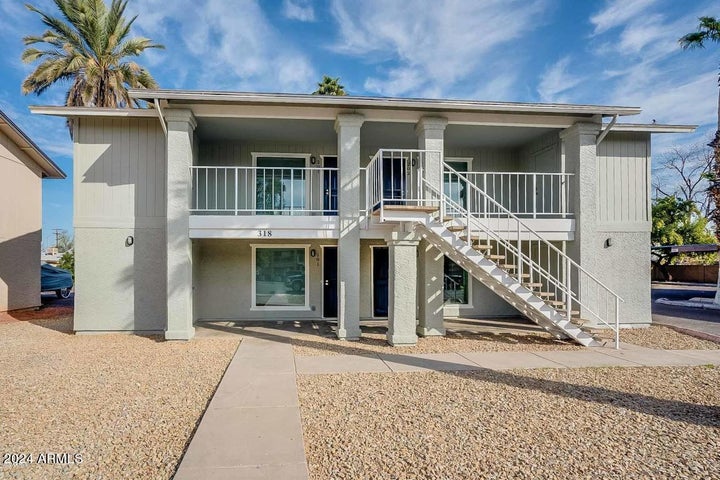 Photo 1 of 12 — 318 E VINE Circle Apt 102, Mesa, AZ 85210