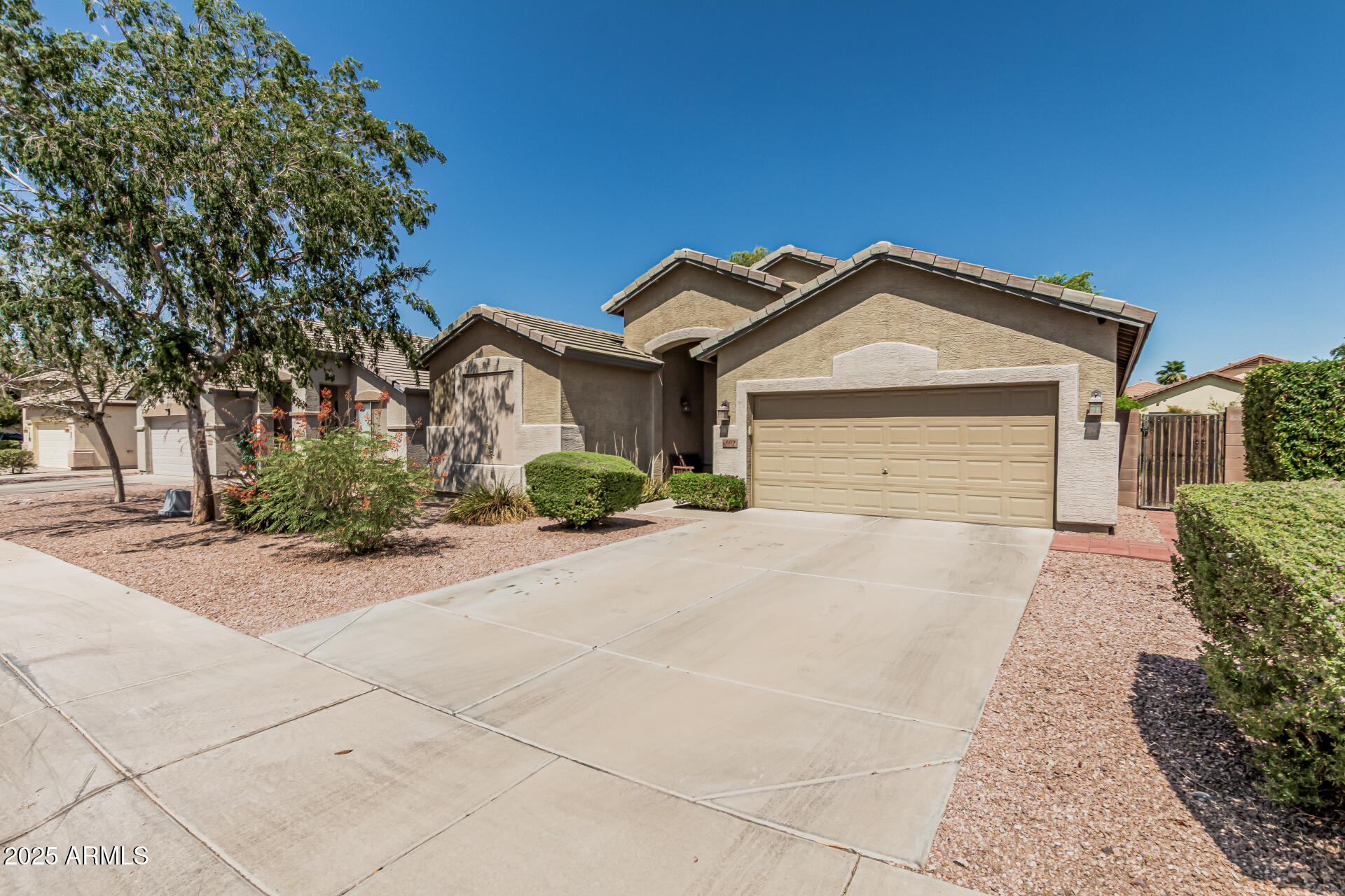 609 S 122ND Drive