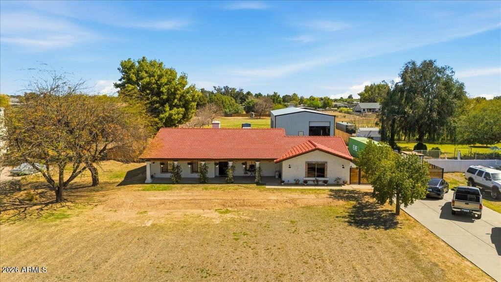 Photo of 6617 N 181st Avenue, Waddell, AZ 85355 (MLS # 6997919)