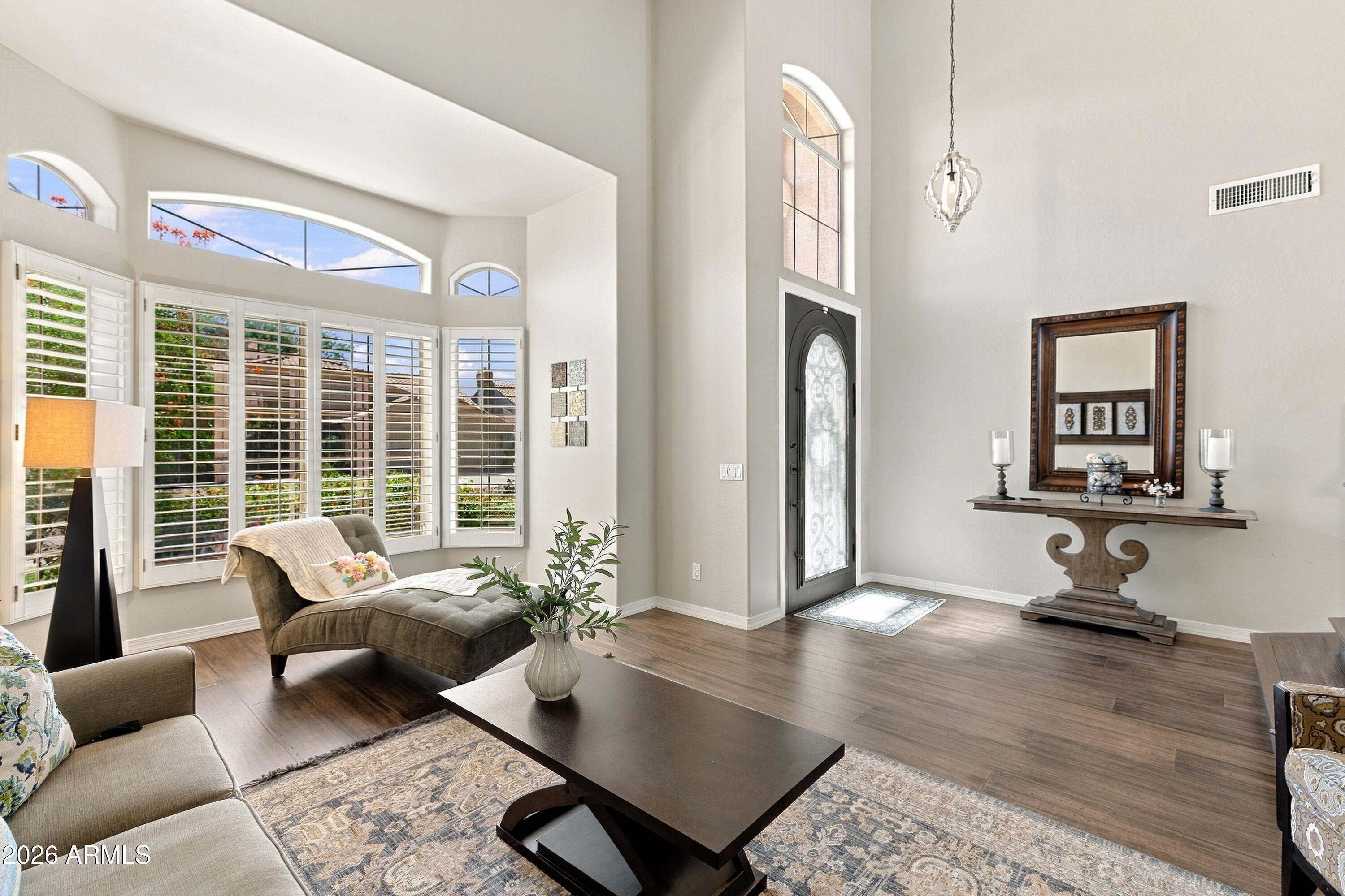 5548 E CAMPO BELLO Drive