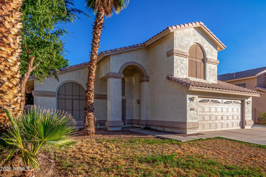 Photo of 1477 W Lark Drive, Chandler, AZ 85286 (MLS # 6918005)