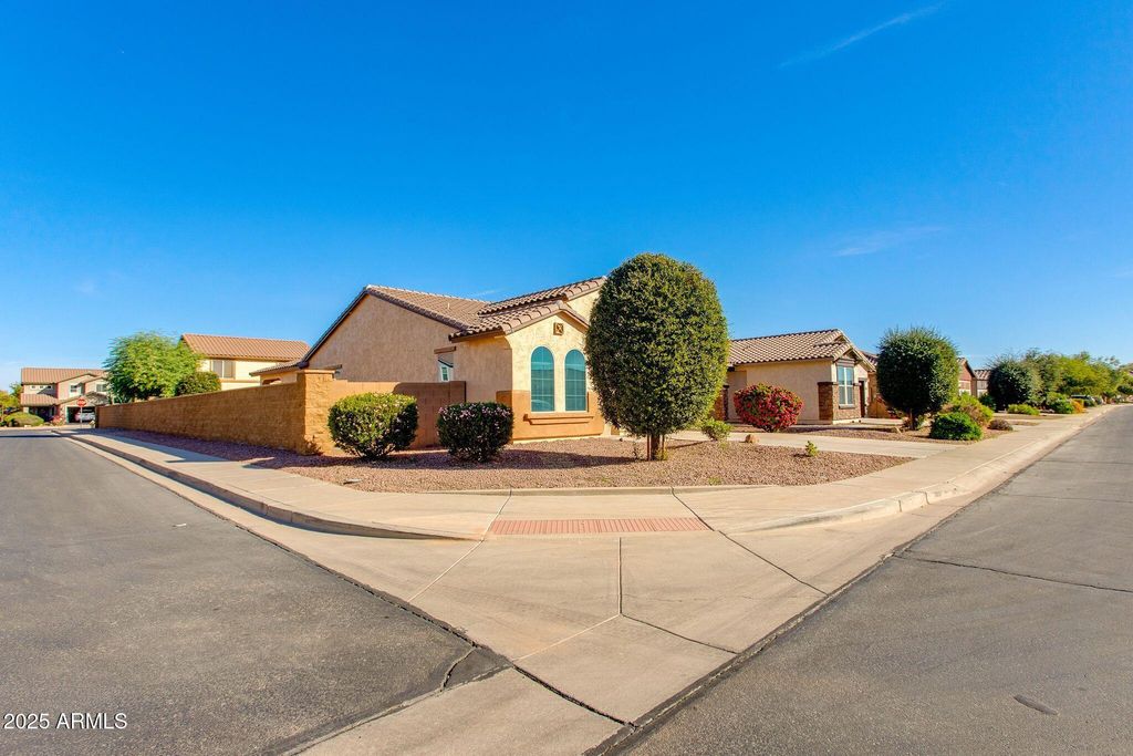 Photo of 41334 W Rio Bravo Drive, Maricopa, AZ 85138 (MLS # 6948221)