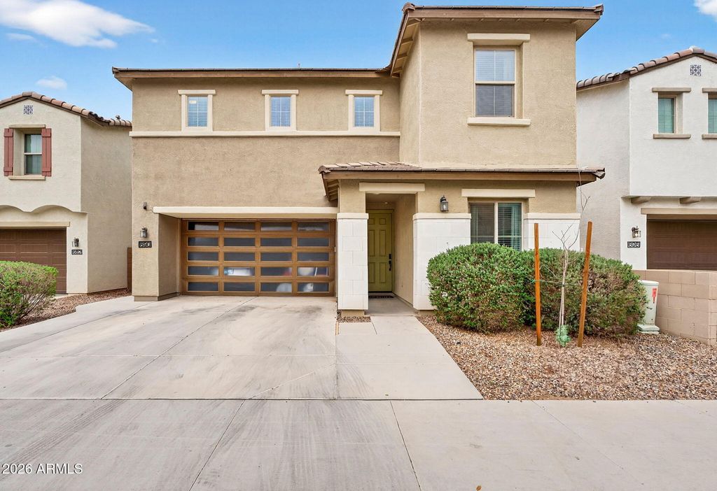 Photo of 690 N Sparrow Court, Gilbert, AZ 85234 (MLS # 6992438)