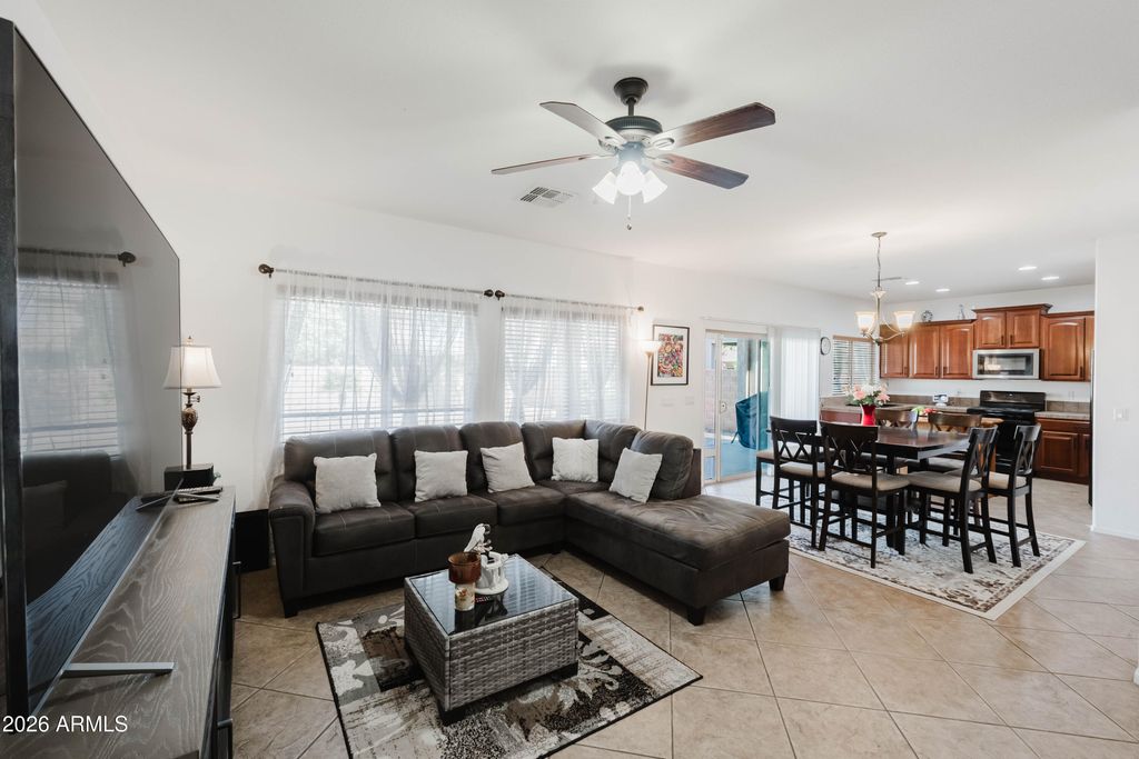 Photo of 44250 W Vineyard Street, Maricopa, AZ 85139 (MLS # 6978819)