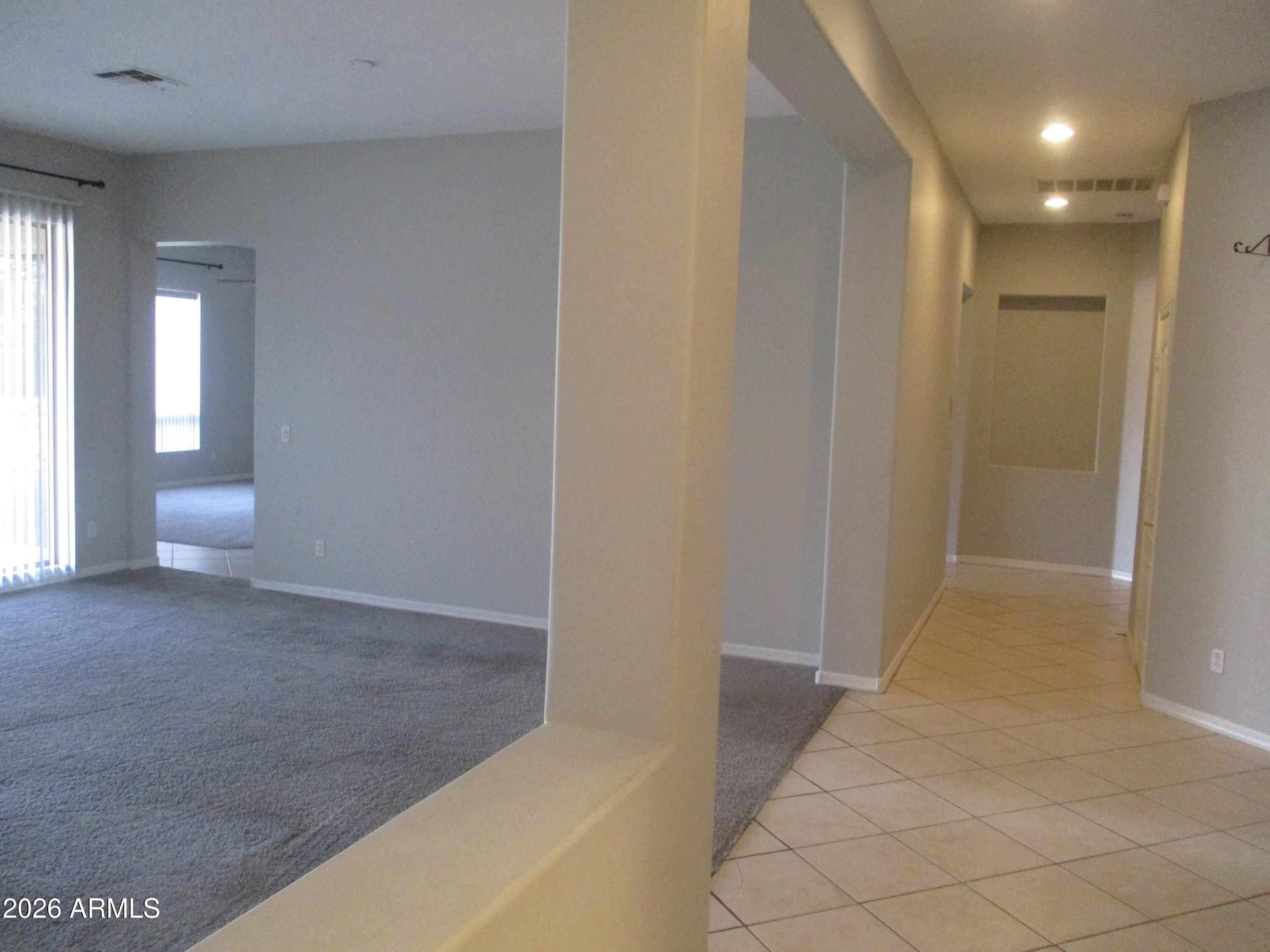 2926 W EASTMAN Drive