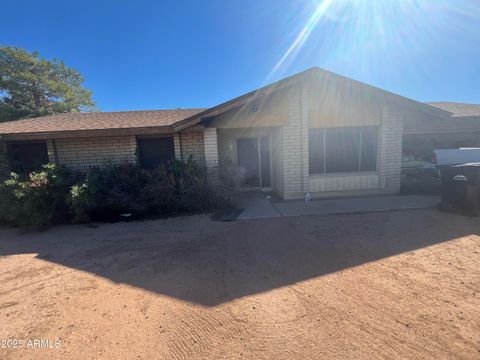 709 N LINDEN Circle Mesa AZ 85203