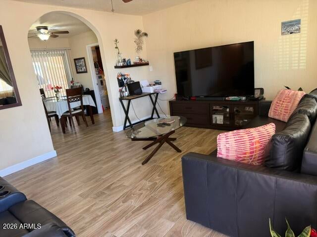 812 W Villa Rita Drive