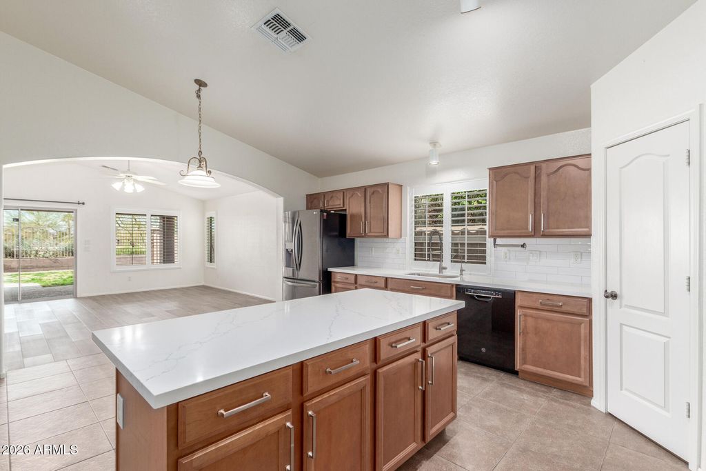 Photo of 21950 N Dietz Drive, Maricopa, AZ 85138 (MLS # 6984177)