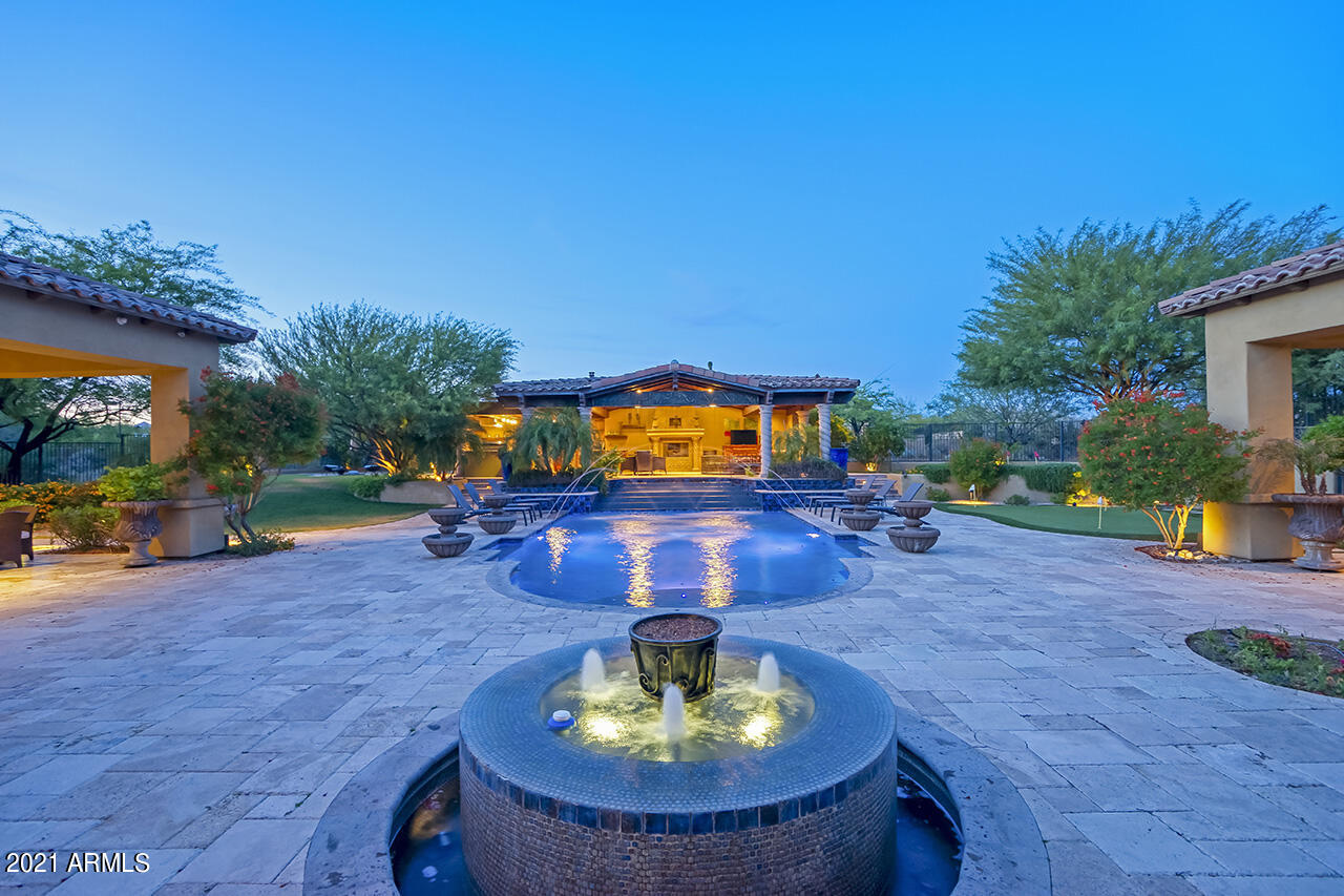 SAGUARO ESTATES - Residential