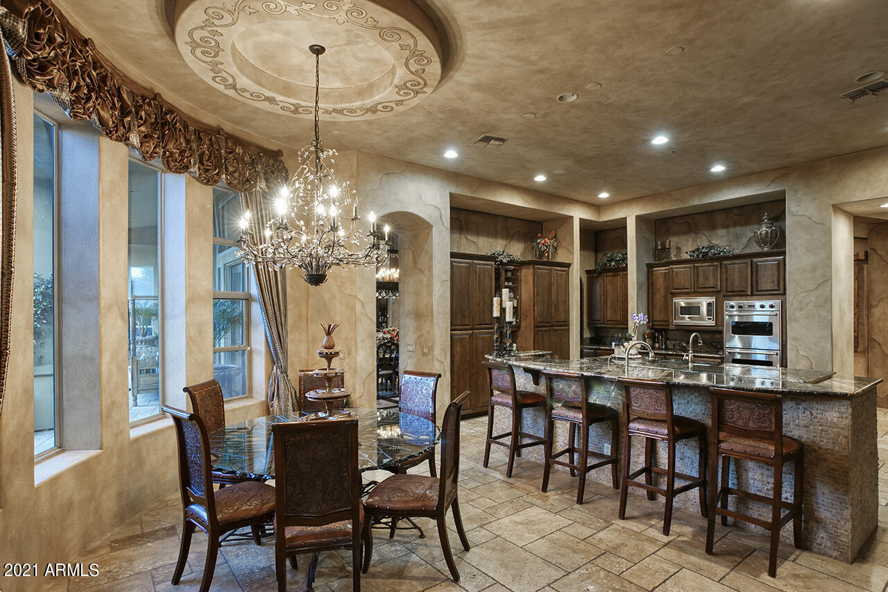 SAGUARO ESTATES - Residential