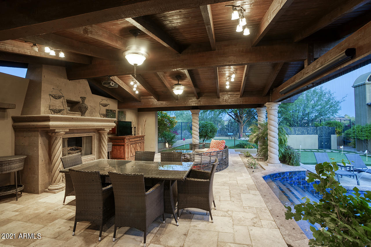 SAGUARO ESTATES - Residential