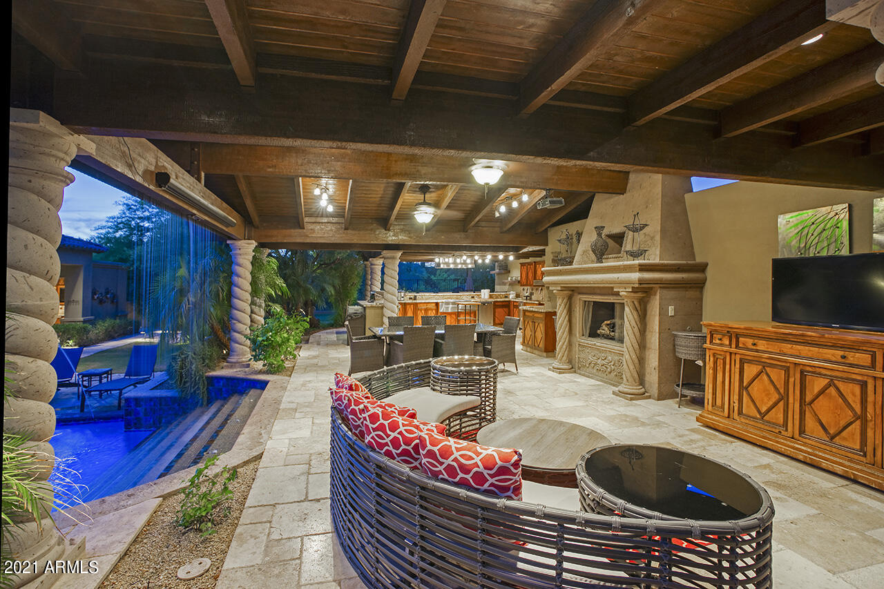 SAGUARO ESTATES - Residential
