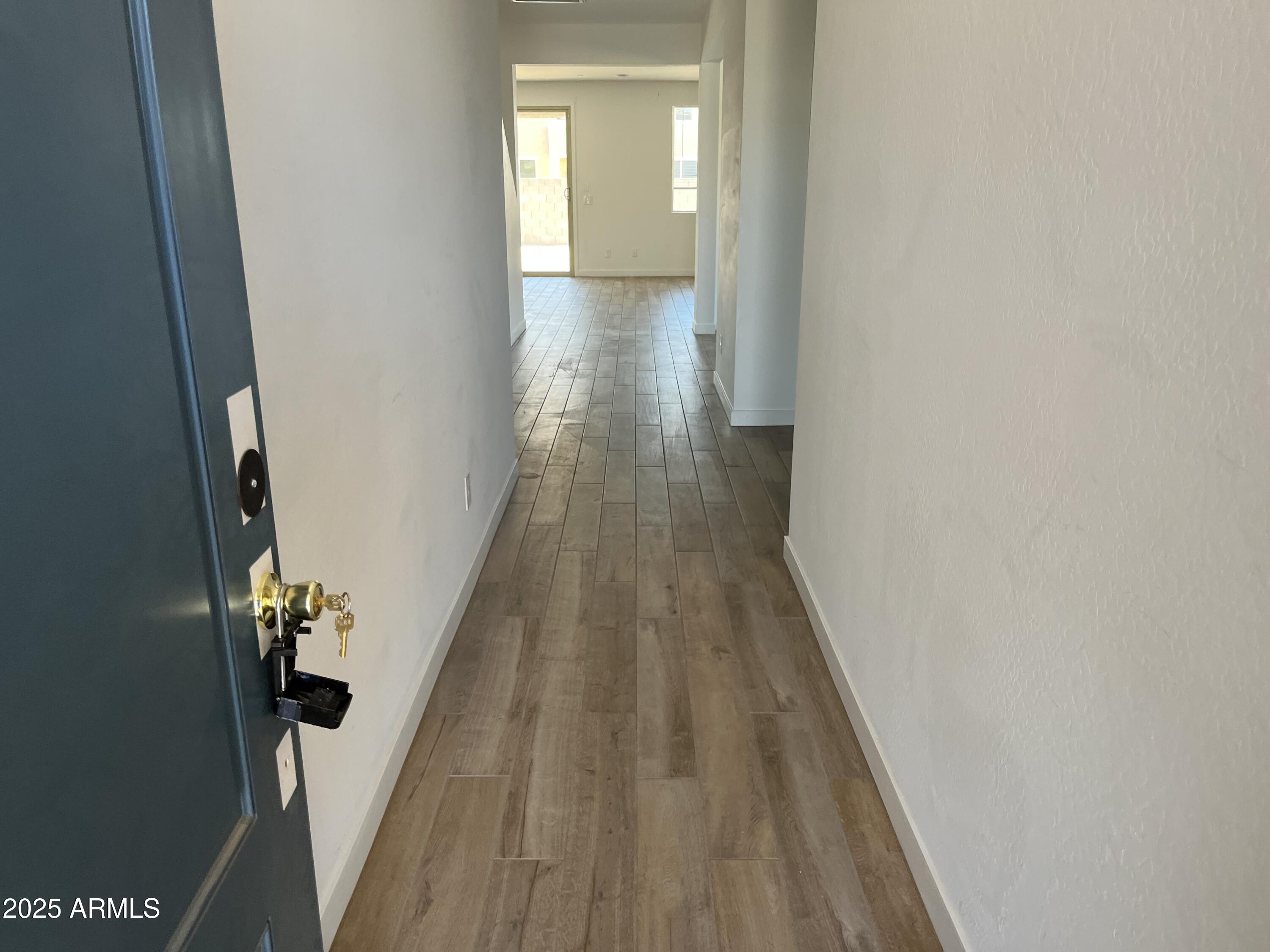 18361 W JESSIE Lane