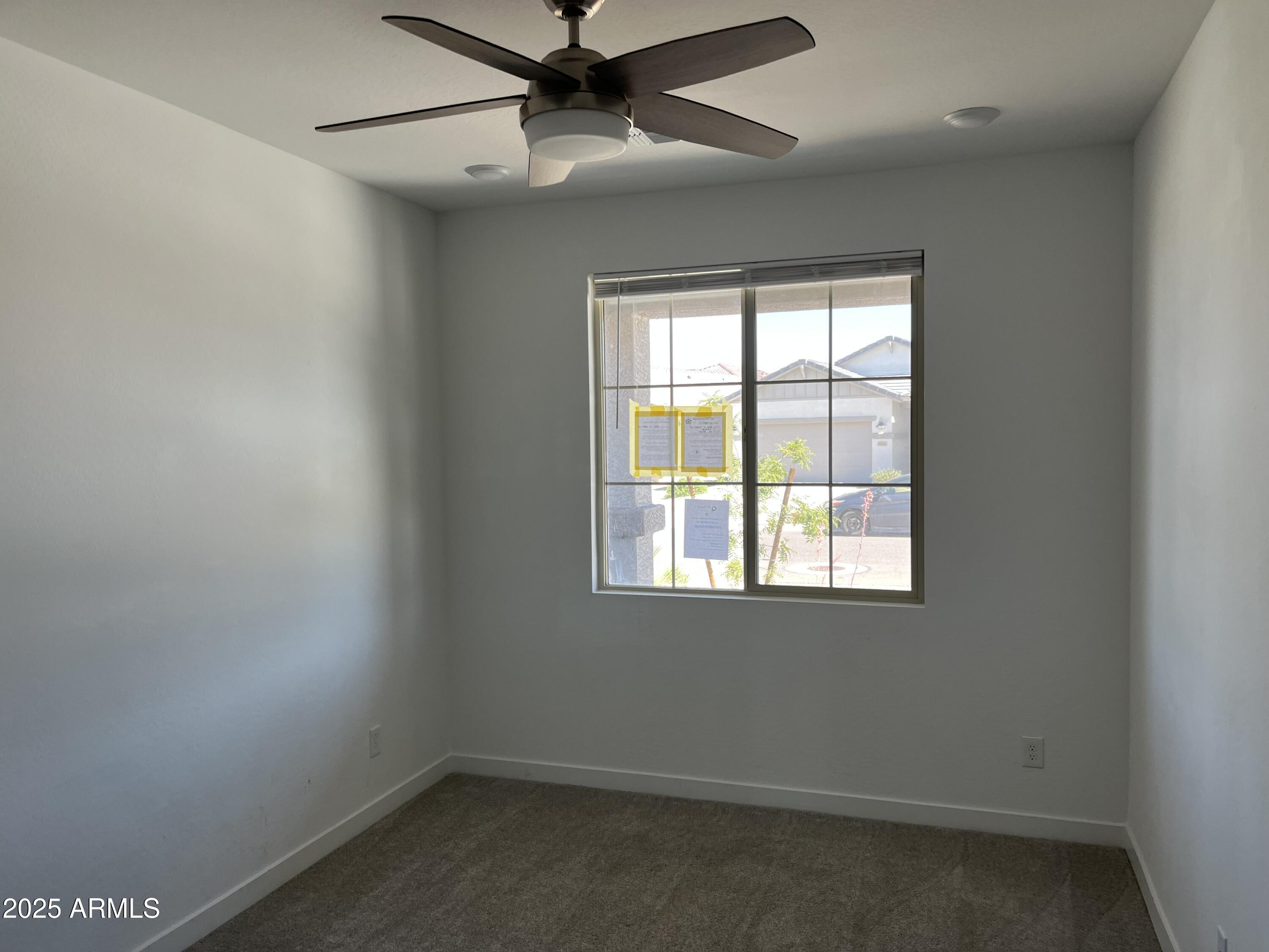 18361 W JESSIE Lane