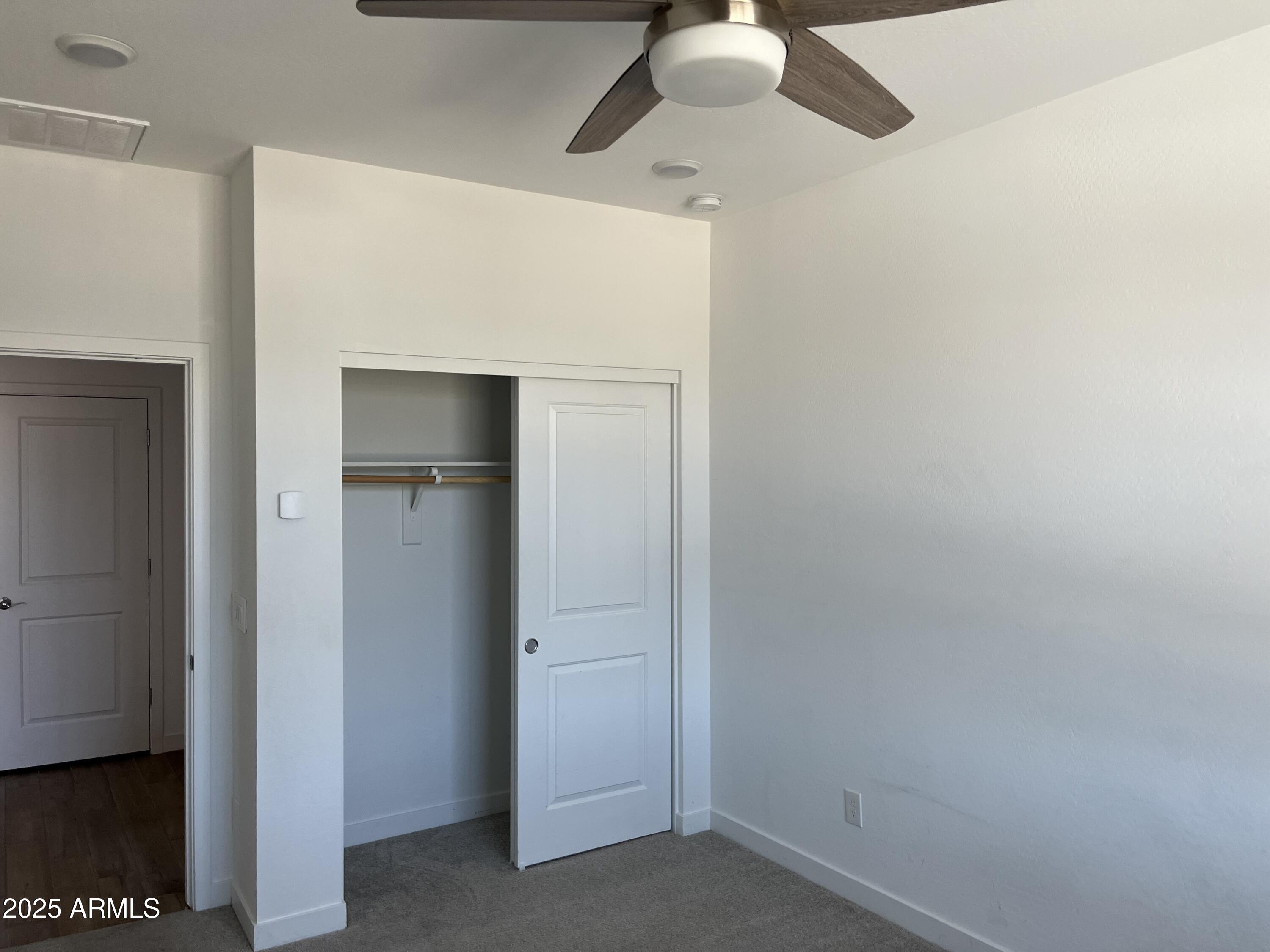 18361 W JESSIE Lane