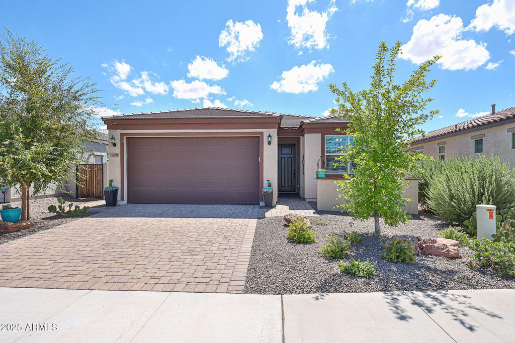 Photo of 17891 W Sandalwood Drive, Goodyear, AZ 85338 (MLS # 6920226)