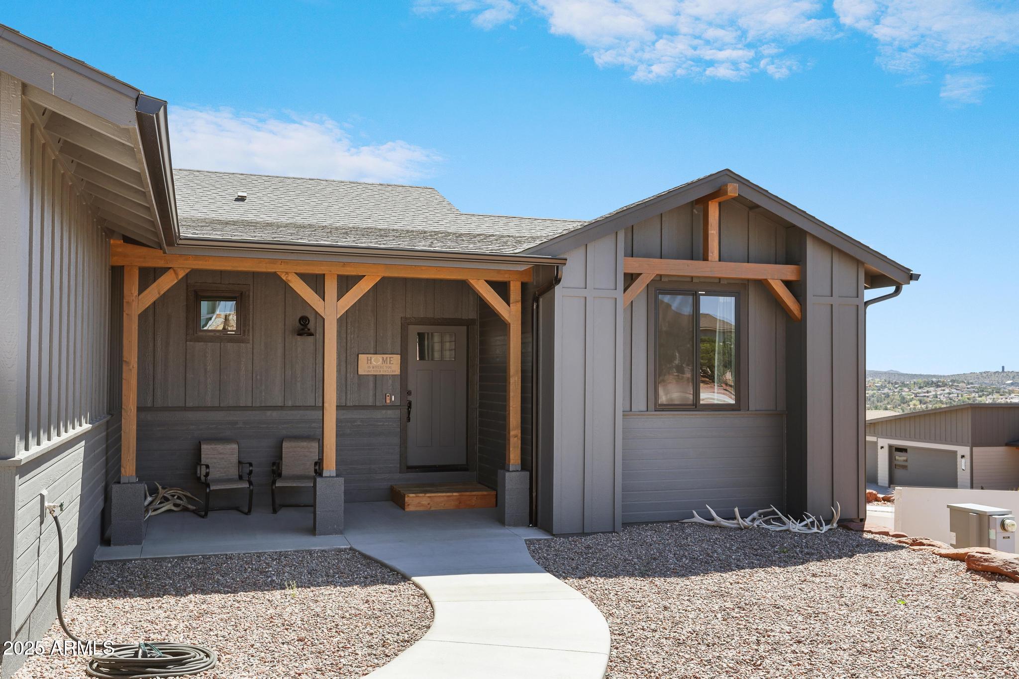 501 N PEAK Loop