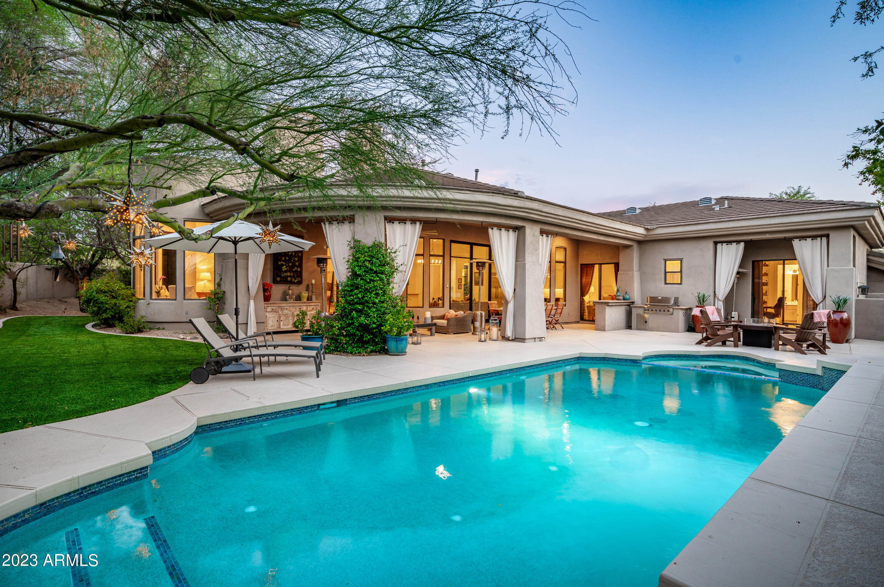 DC RANCH - Residential