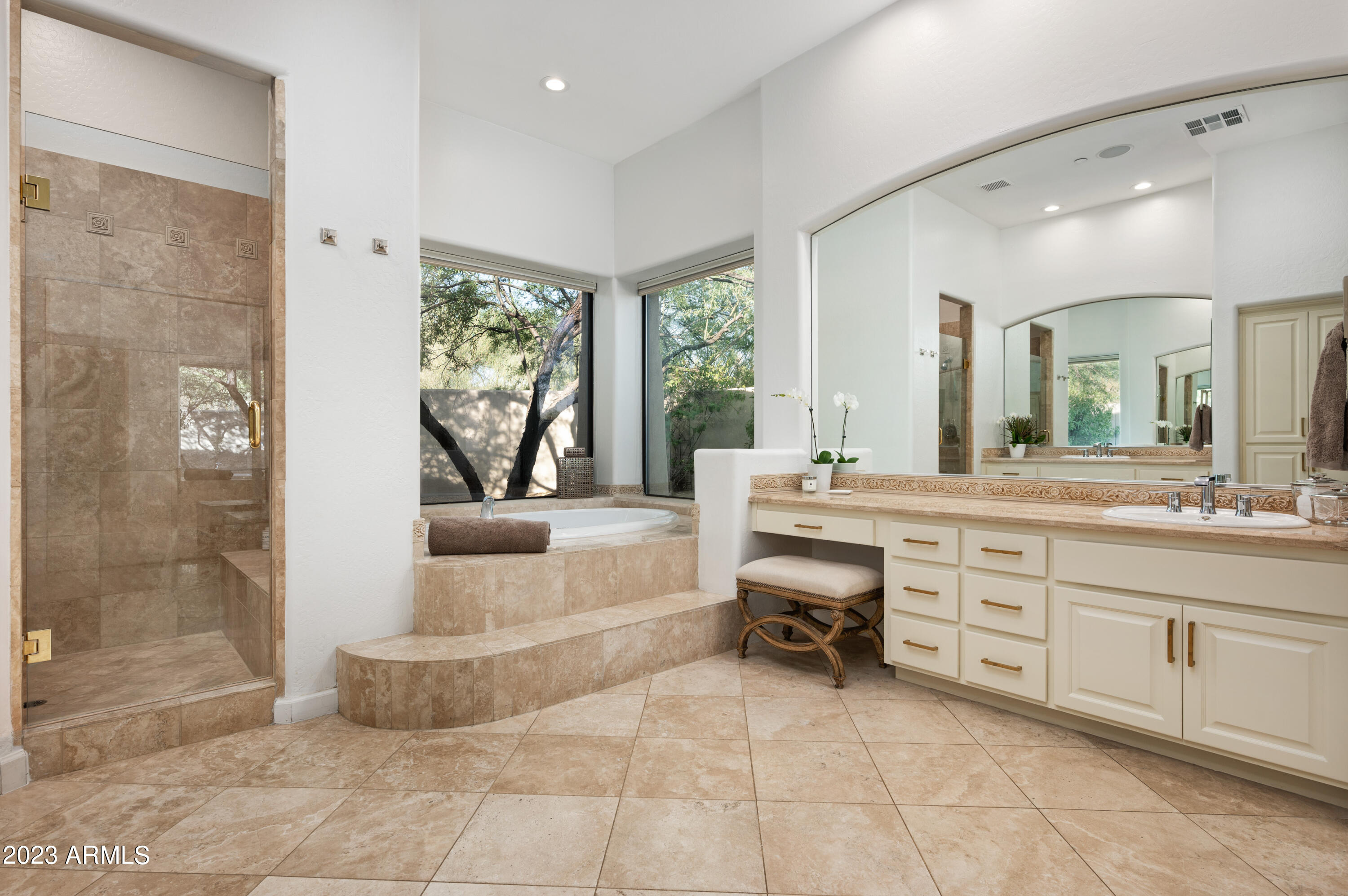 DC RANCH - Residential