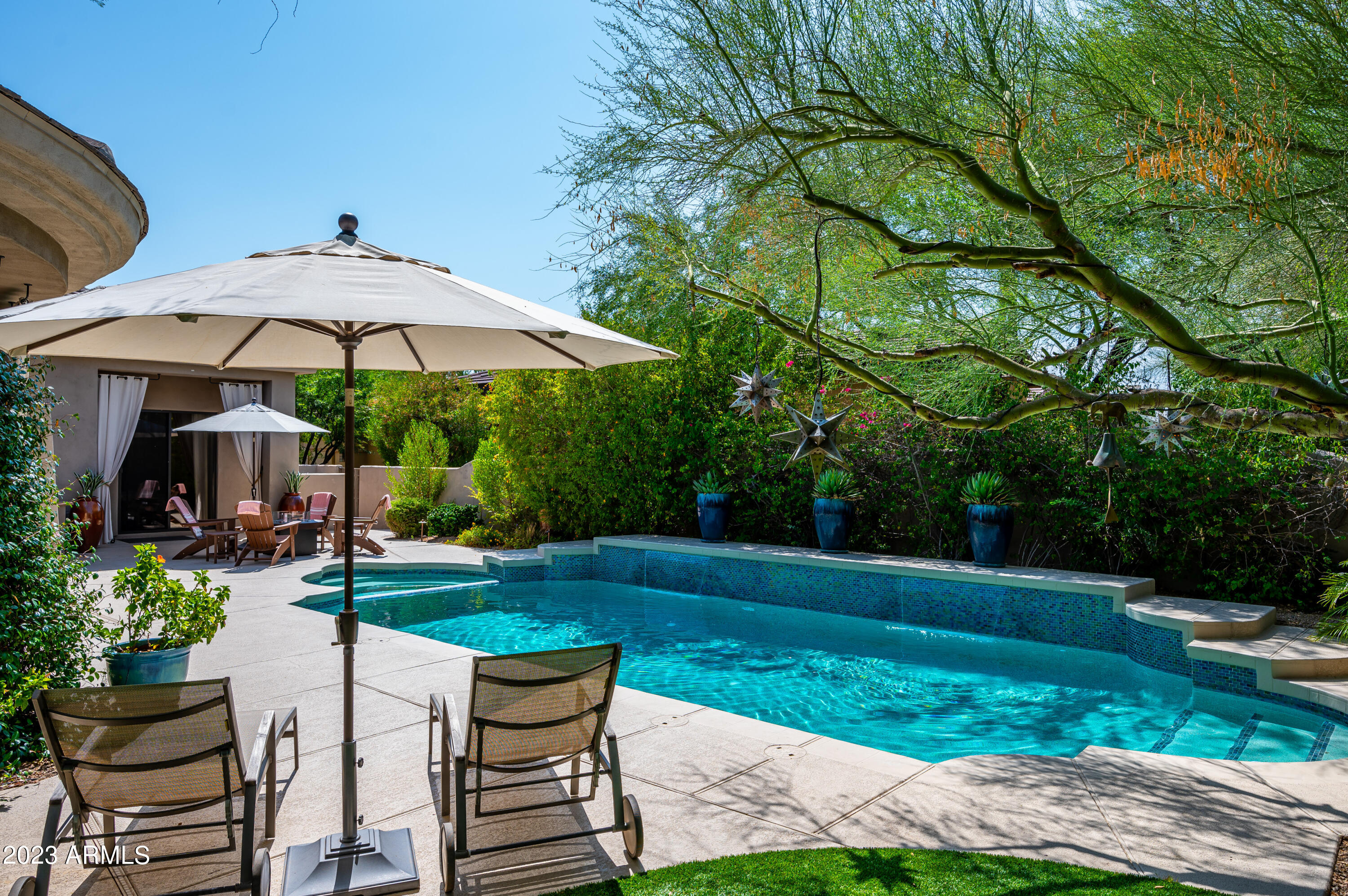 DC RANCH - Residential