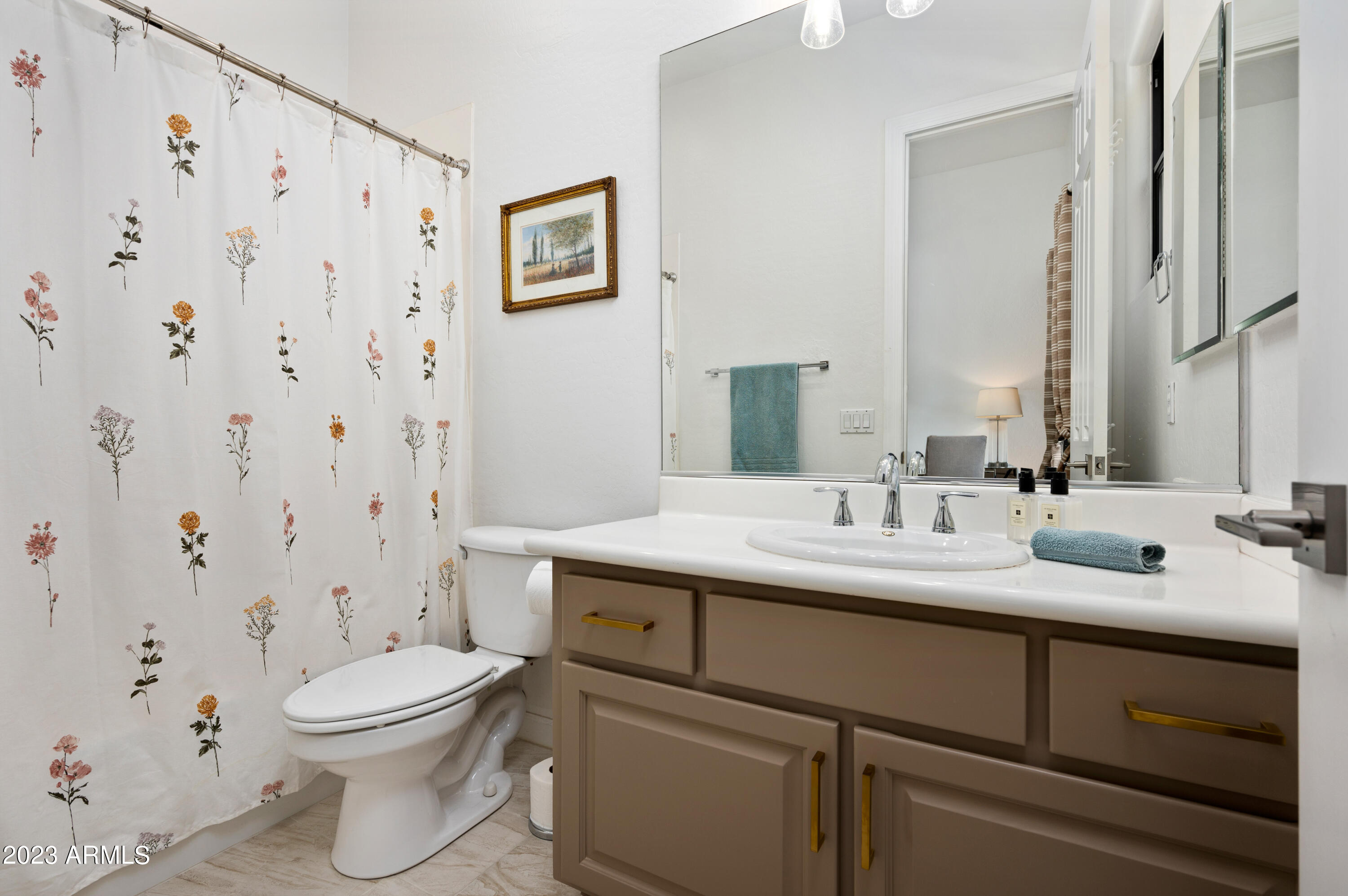 DC RANCH - Residential