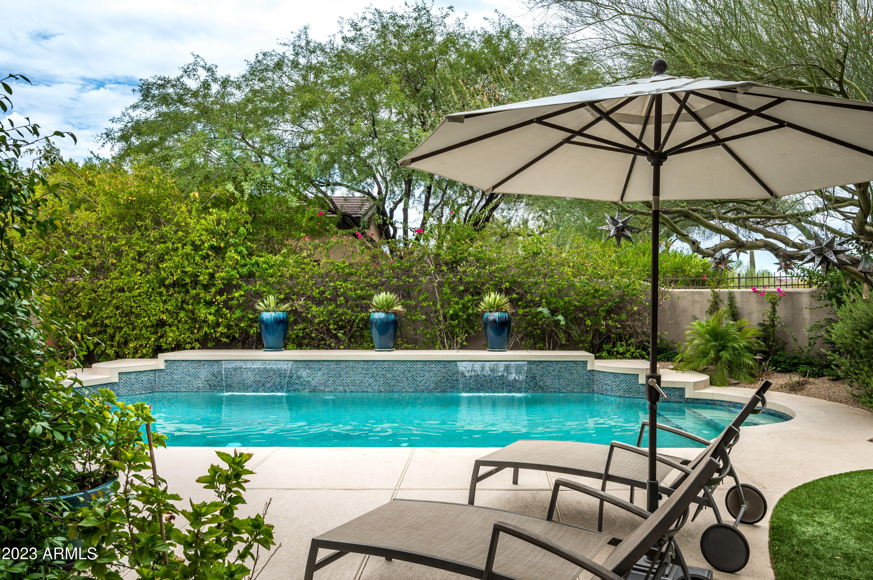 DC RANCH - Residential